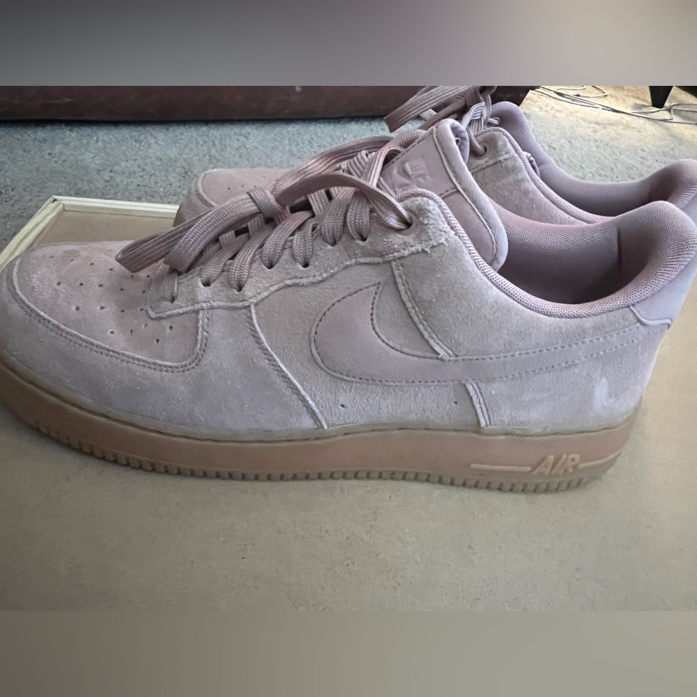 Nike Air Force 1 Men’s sneakers